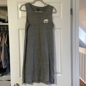 Roots sleeves t shirt dress. Salt and pepper